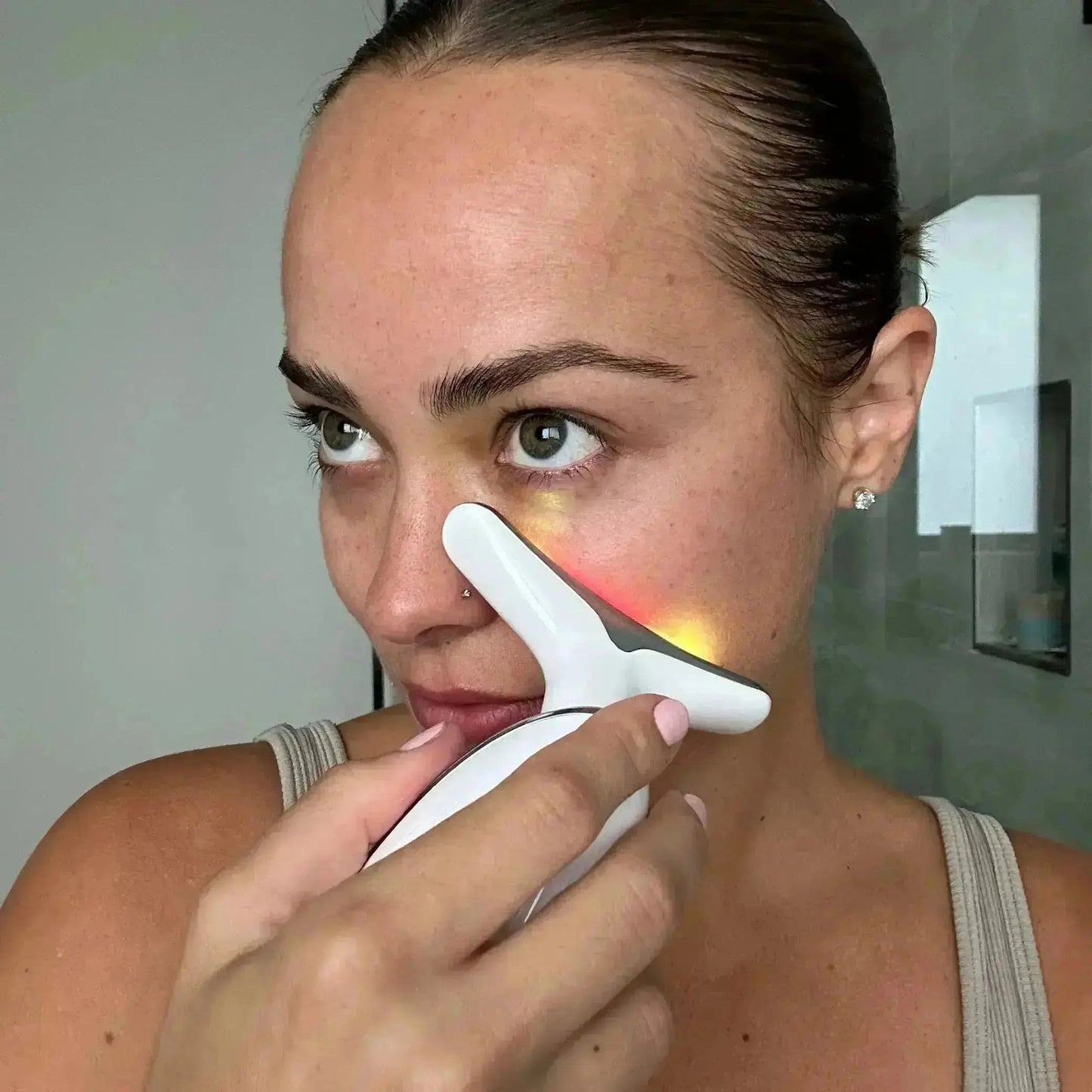 Edusco LED Yüz Şekillendirici